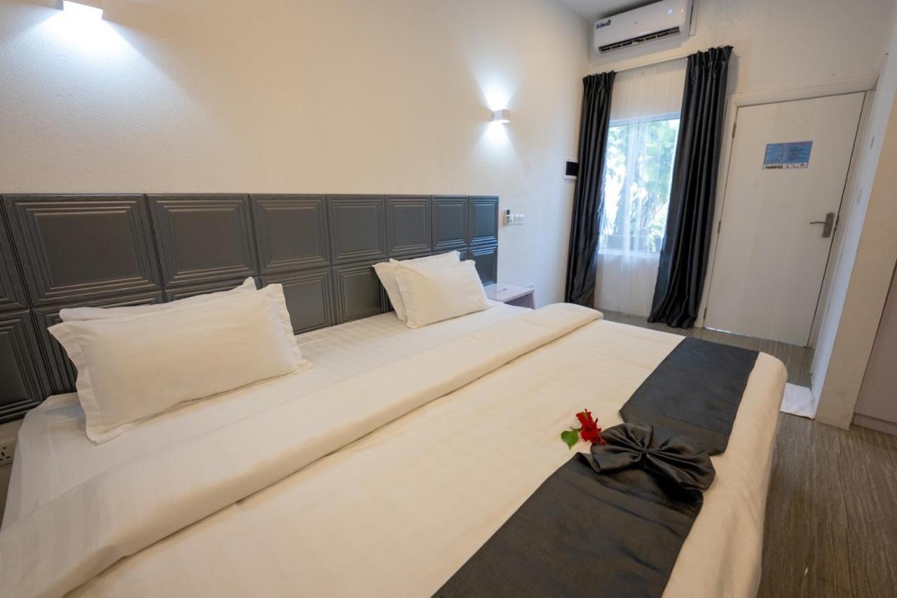 Coral Castle - Goidhoo Maldives Hotel Exterior photo
